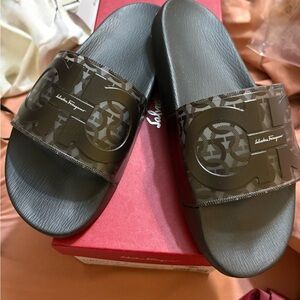 Salvatore Ferragamo Women’s black Slides